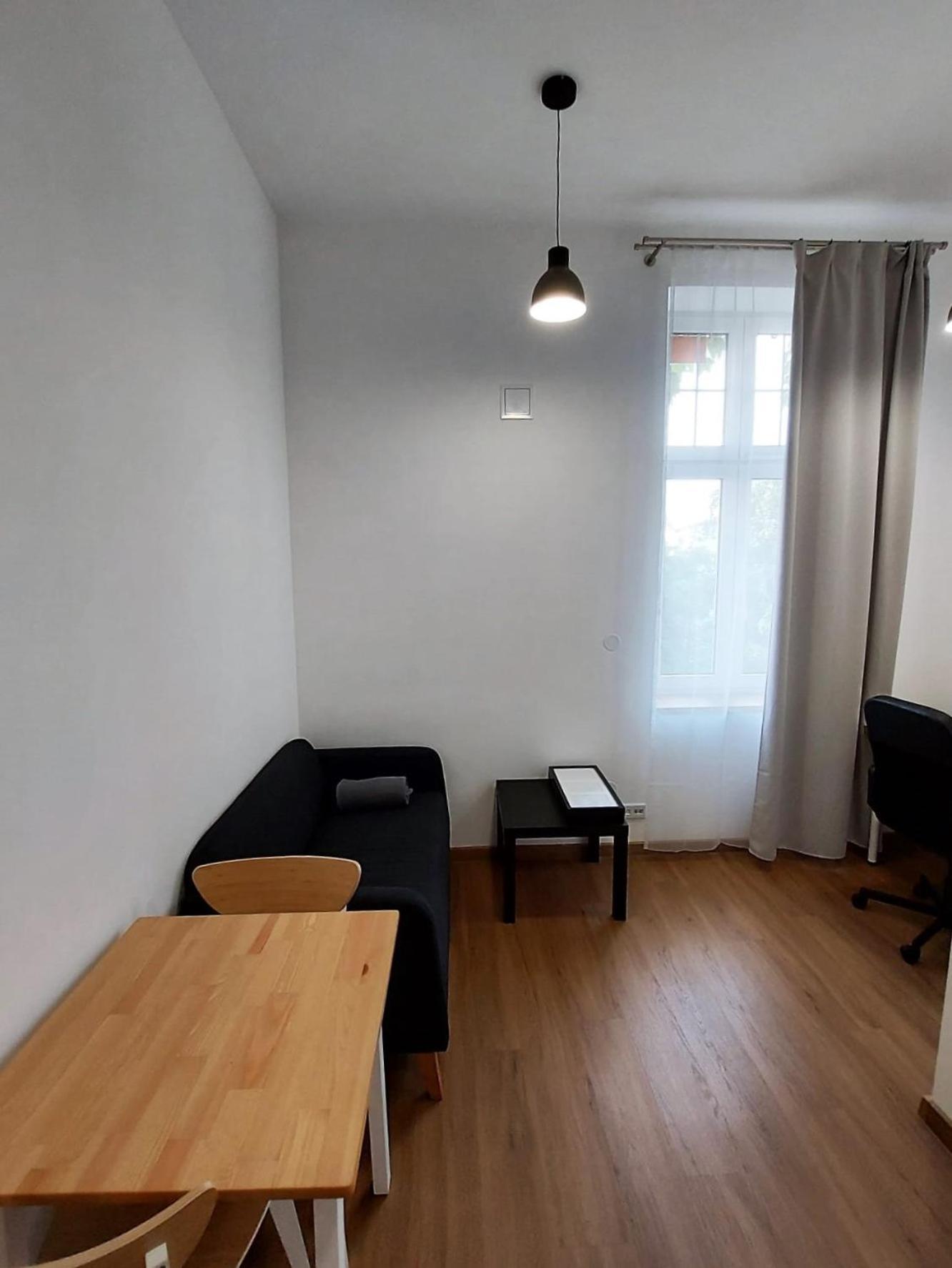 Old Town Stage Apartment One Cracovia Exterior foto